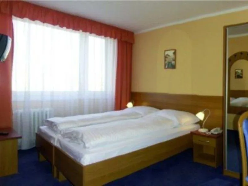 Bridge Otel Prag 3*,  Çek Cumhuriyeti