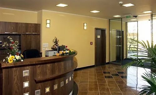 Hotel Bridge Praga 3*,